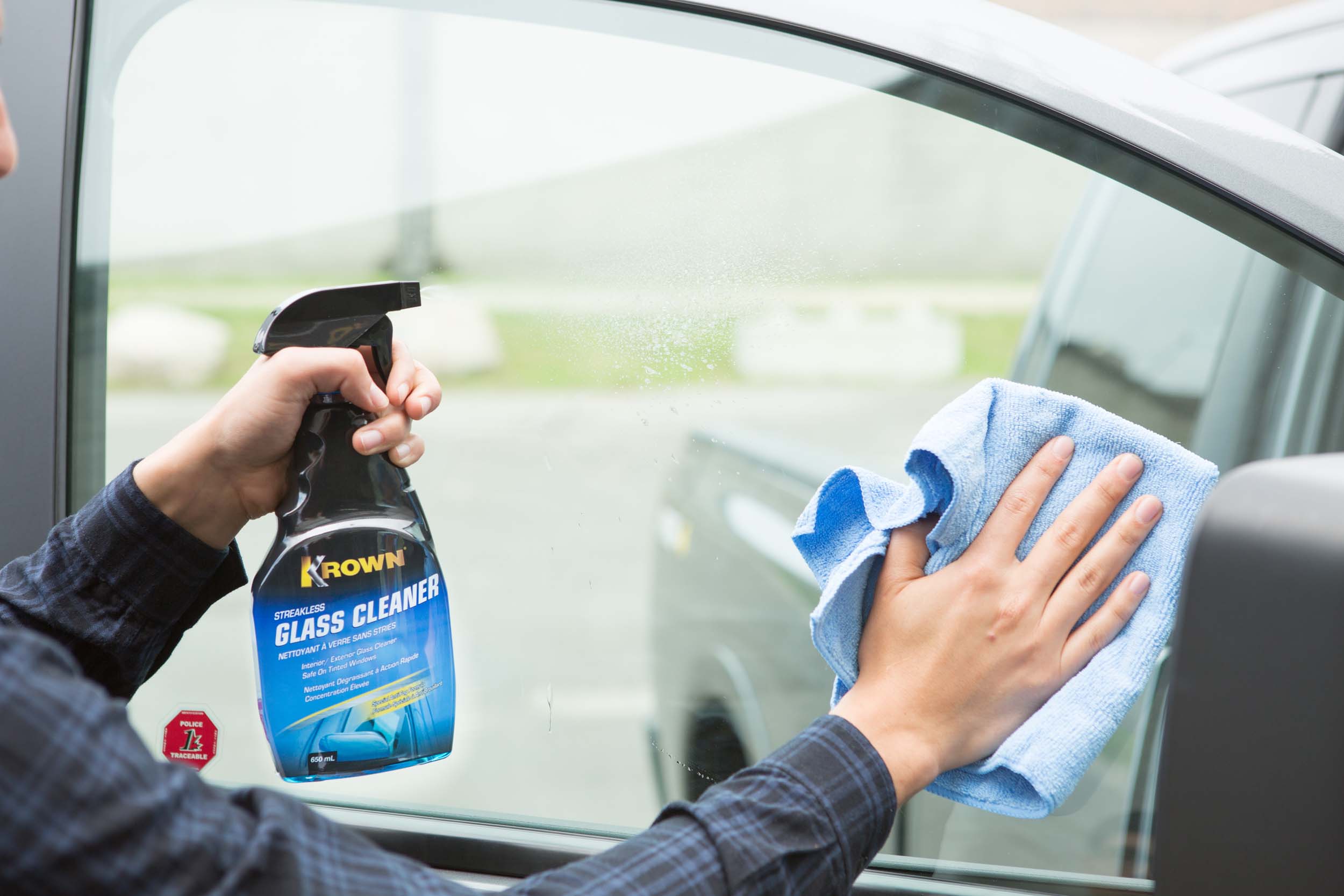 Glass Cleaner Wiped on Window-1 Glass Cleaner Wiped on Window-1